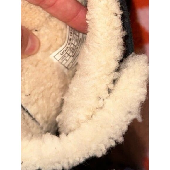 Ugg Black Leather Boots - Picture 6 of 7